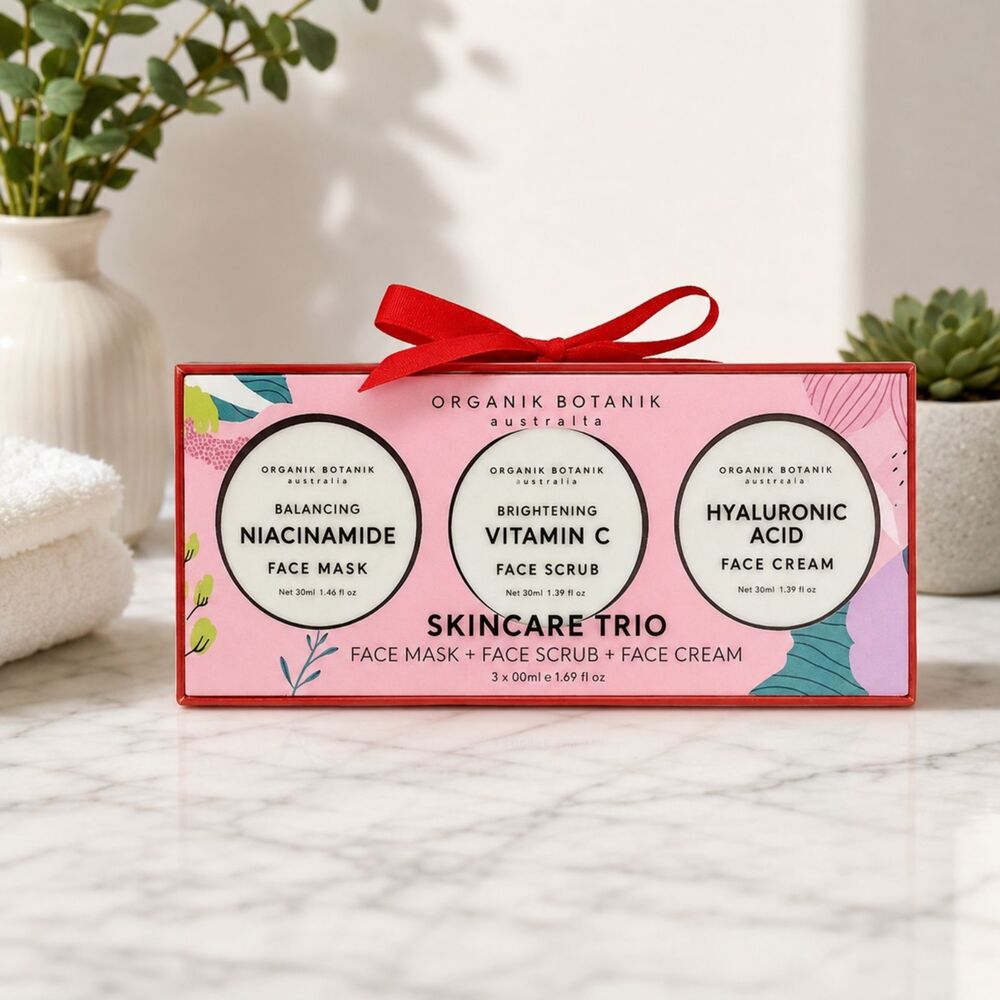 Organik Botanik - 3-Piece Gift Set Face Mask Scrub, Face Cream- NEW in gift box